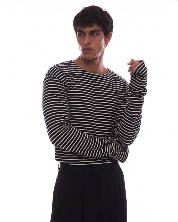Unisex striped long sleeve top by Revivo Avenue, Parisian menswear brand.